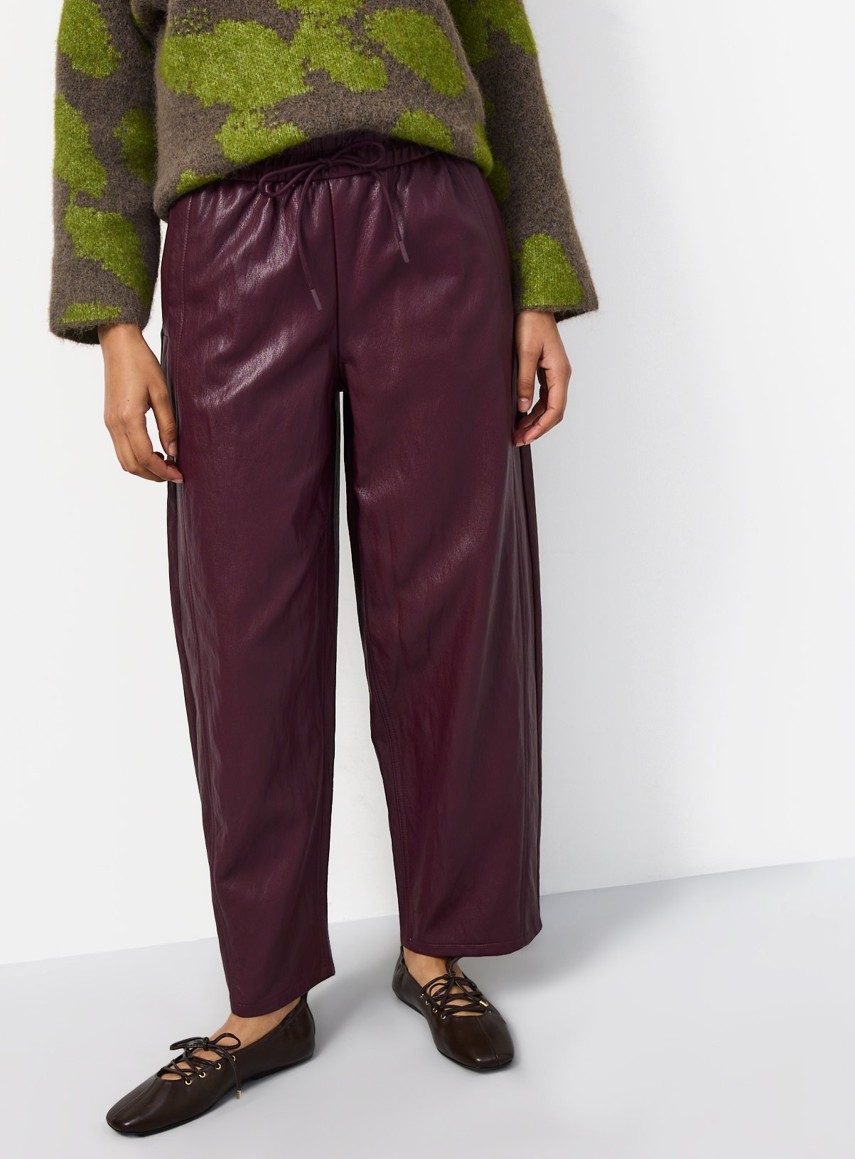 Relaxed Barrel Pull On Pu Trousers 14 - Image 2 thumbnail